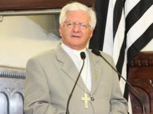 bispocaetanodiocesebaurufacebookrep