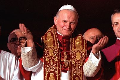 1003422_687147661300299_1891759118_n