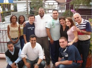 Pastor se converte à Igreja Católica após 20 anos em igrejas evangélicas Pastor Adenilton Turquete se converte à Igreja Católica após 20 anos em igrejas evangélicas